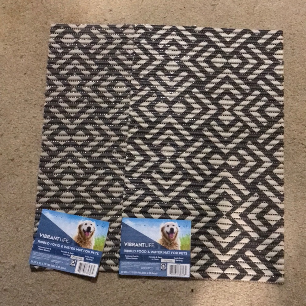 2x Food & Water Mat